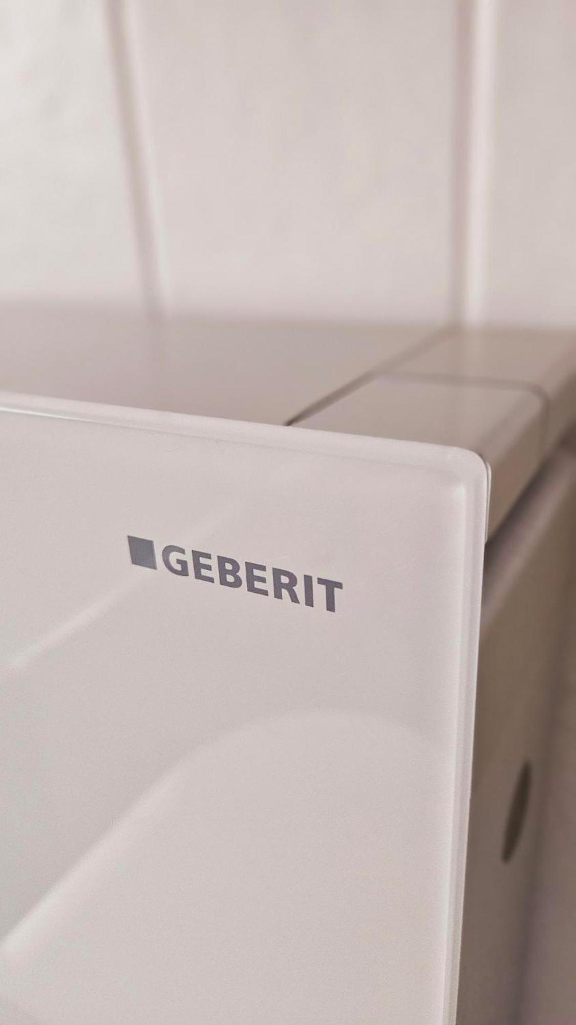 Ferienwohnung Rheinblick In Buesingen -Keine Monteure- Busingen Kültér fotó